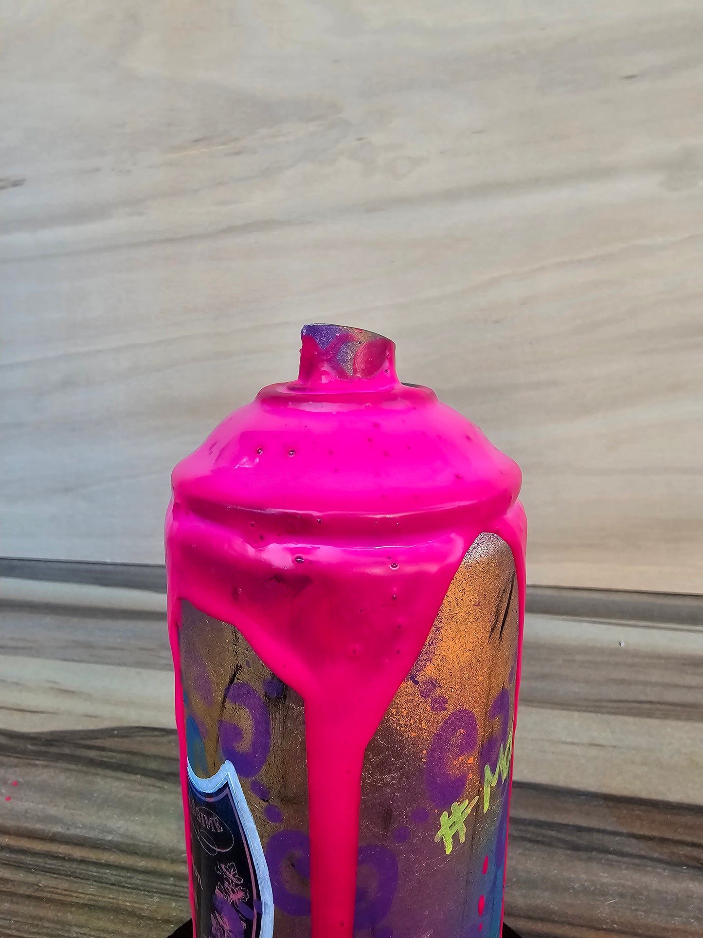 Exclusive 1 of 1 pink drip "Dom Pèrignon" recycled Spraycan Artwork | Goldleaf